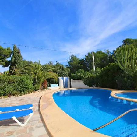 度假居 Shangrila-1 By Interhome *